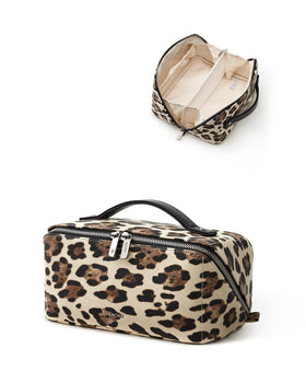 EACHY Travel Makeup Bag with protective packaging