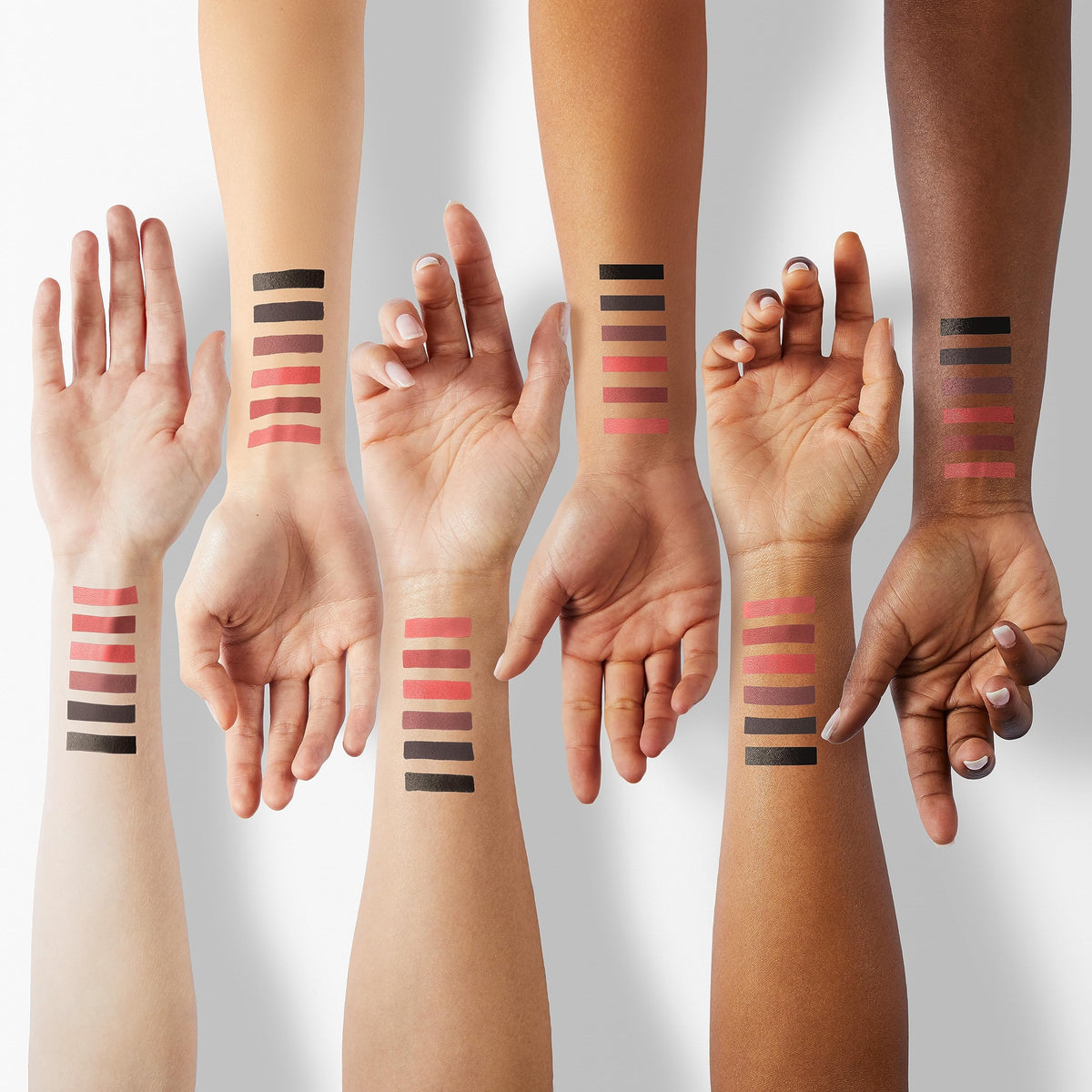 Eakroo Lip Stain 6PCS application on cheeks