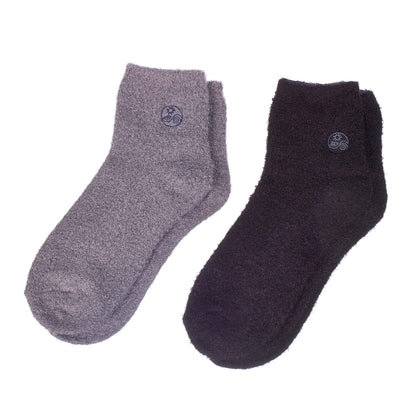 Earth Therapeutics Aloe Socks gray and black front view