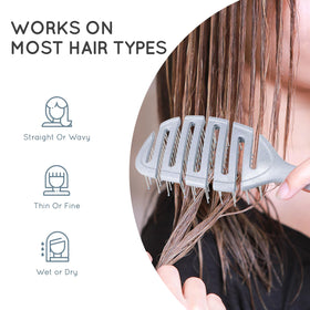 ecoed Vented Detangling Brush in use on dry hair