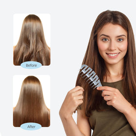 ecoed Vented Detangling Brush in use on wet hair