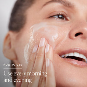ELEMIS Dynamic Resurfacing Facial Wash with warm water mix