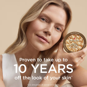 Elizabeth Arden serum capsule packaging with 90 capsules