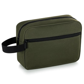 Elviros Hanging Toiletry Bag front view in army green
