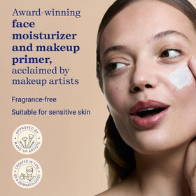 Embryolisse Lait-Crème Concentré side view showing texture