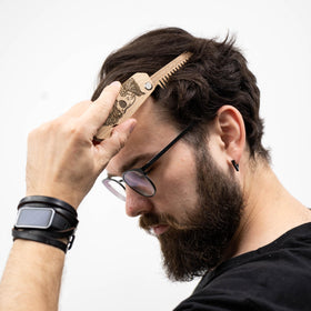 Enjoy The Wood Beard Comb open view displaying teeth