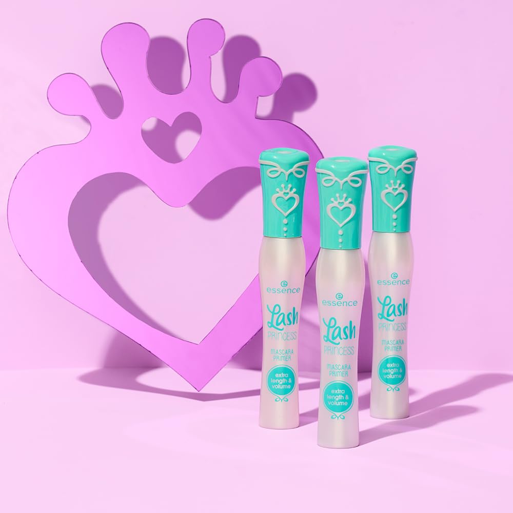 Essence Lash Princess Mascara Primer close-up of brush