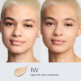 Estée Lauder Double Wear 24-Hour Concealer Makeup with applicator