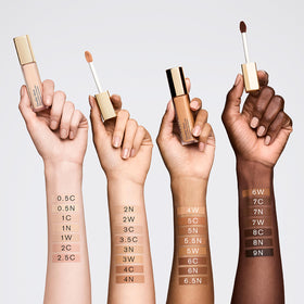 Estée Lauder Double Wear Concealer 5.5N on makeup table