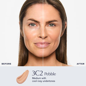 Estée Lauder Double Wear Foundation 3C2 Pebble bottle side view