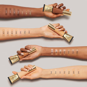 Estée Lauder Futurist Hydra Rescue Foundation packaging