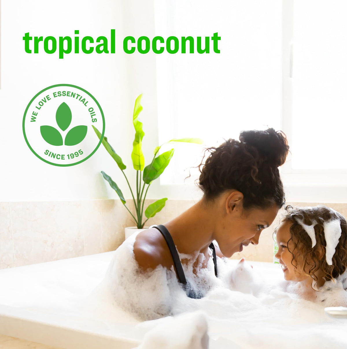 everyone 3-in-1 Kids Soap Tropical Coconut with bubbles