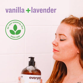 everyone 3-in-1 Soap 32 Ounce Vanilla and Lavender side view
