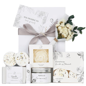 EXTALOW Coconut Lavender Home Spa Gift Set front view with elegant packaging