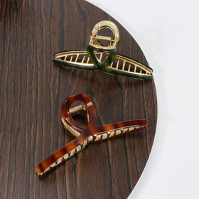 FAELBATY Big Hair Claw Clip on a table with natural lighting