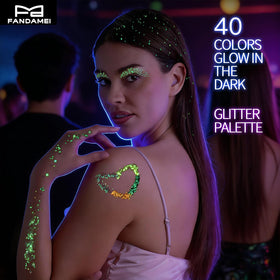 Fandamei glitter palette showing vibrant colors
