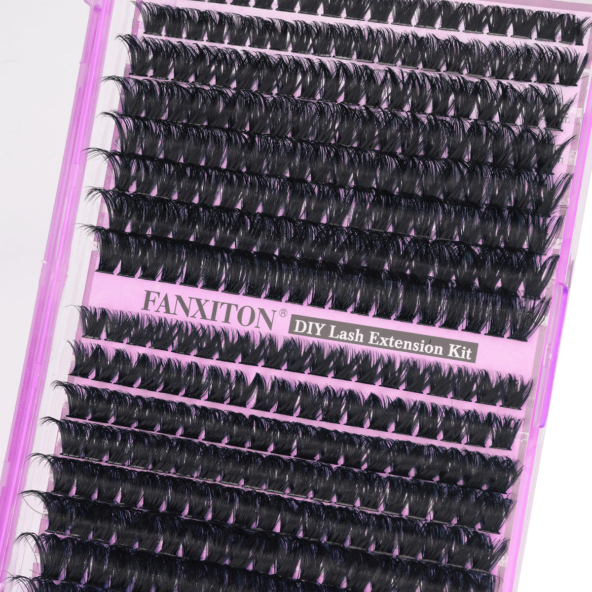 FANXITON Lash Clusters Kit with lash bond and seal in use