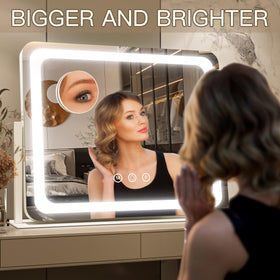 FENNIO Vanity Mirror in 360-degree rotation position