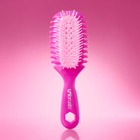 FHI Heat UNbrush Curl Detangling Brush on wet hair