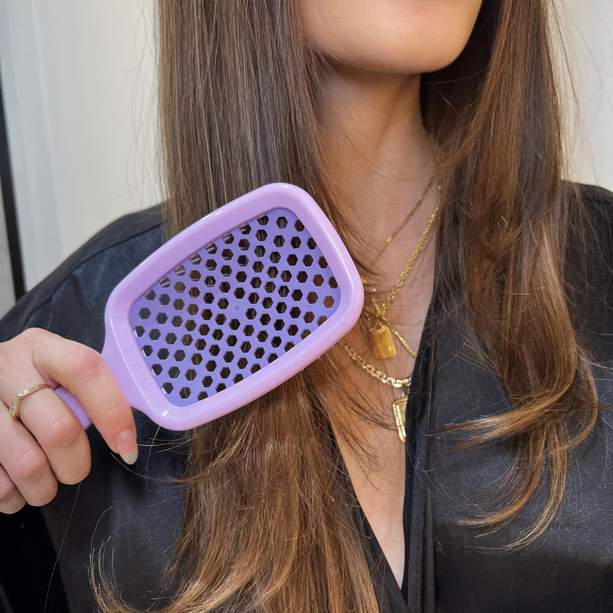 FHI Heat UNbrush Detangling Brush back view