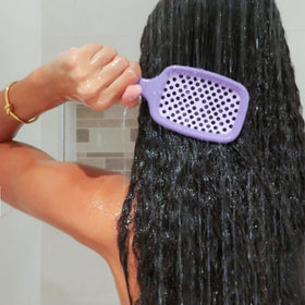 FHI Heat UNbrush Detangling Brush close-up of bristles