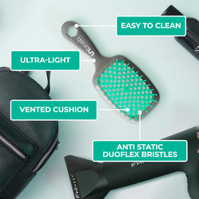 FHI Heat UNbrush Detangling Brush in use on dry hair
