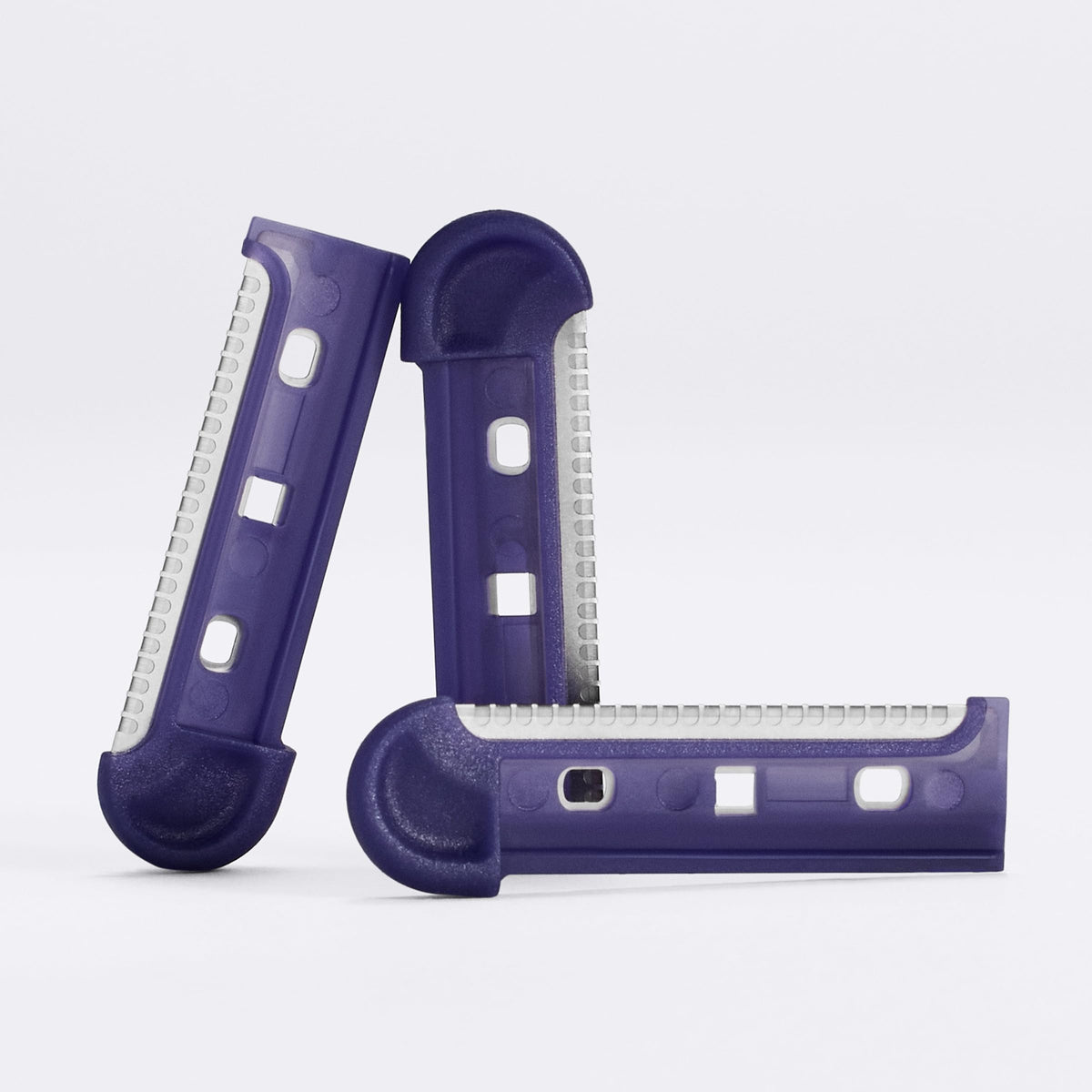 Flamingo Dermaplane Blades in packaging with product details