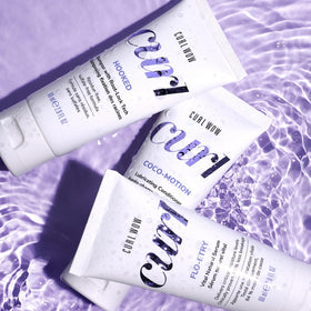FLO-ETRY Serum designed to moisturize curly hair