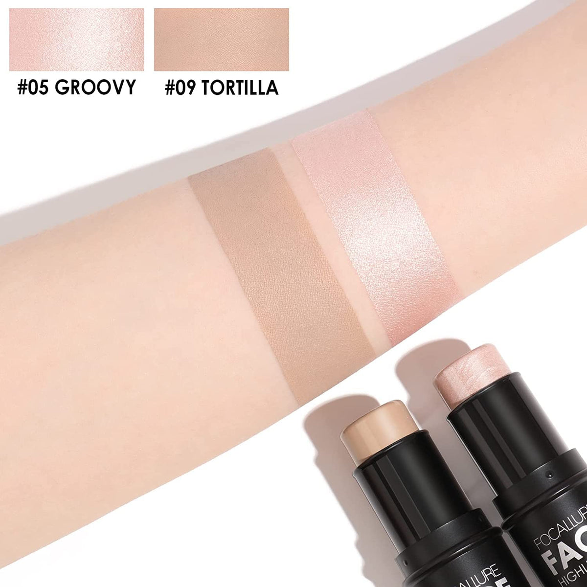 FOCALLURE contour sticks with creamy texture close-up