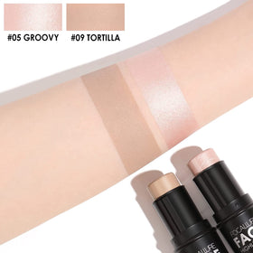 FOCALLURE contour sticks with creamy texture close-up