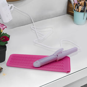 Fouews Silicone Heat Resistant Mat Pouch with curling iron