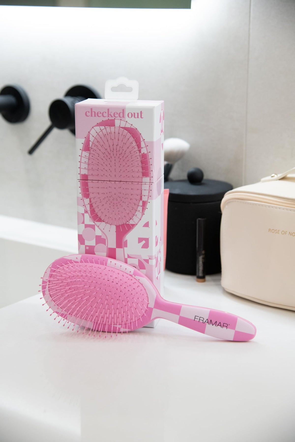 FRAMAR Checkered Hair Brush Detangler close-up of bristles