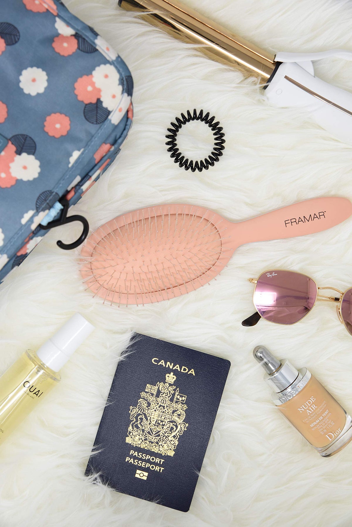 FRAMAR Detangling Brush in multiple colour options