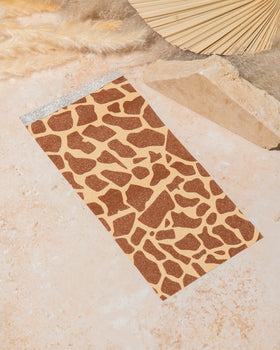 FRAMAR Giraffe Hair Foils in use during hair highlighting