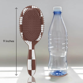 FRAMAR Hair Brush Detangler side view with ergonomic handle
