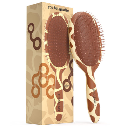 FRAMAR Wet Hair Brush Detangler Giraffe design front view