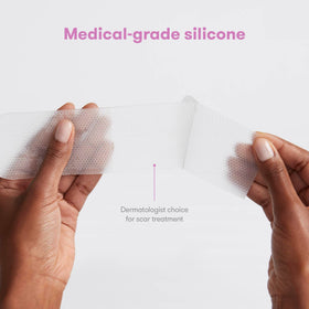 Frida Mom silicone strips in Keep-Clean Case