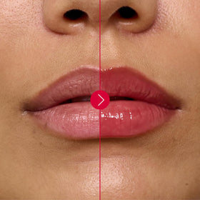 fwee Glowy Jelly Pot in use on lips