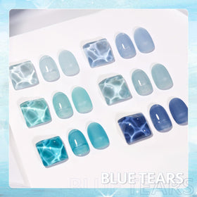 GAOY Jelly Blue Gel Nail Polish being applied on nails