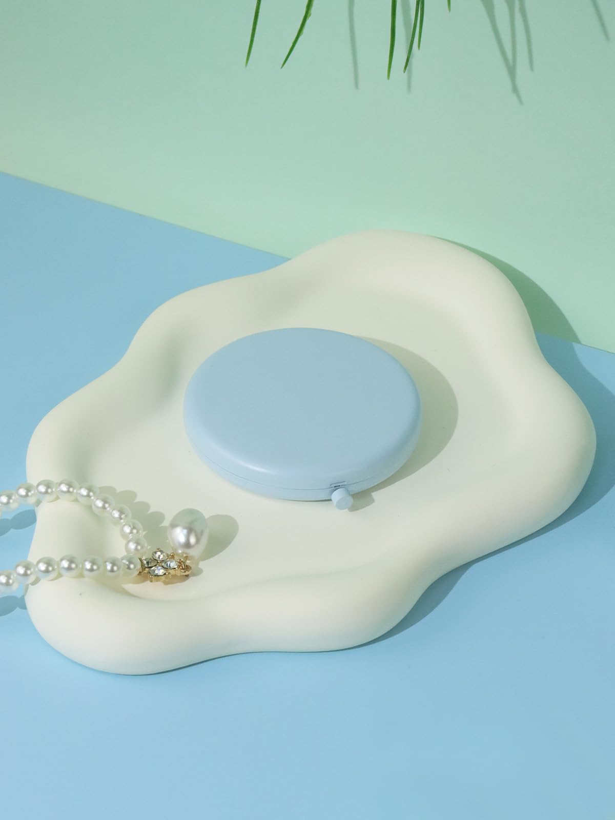Getinbulk Compact Mirror set displayed on a vanity