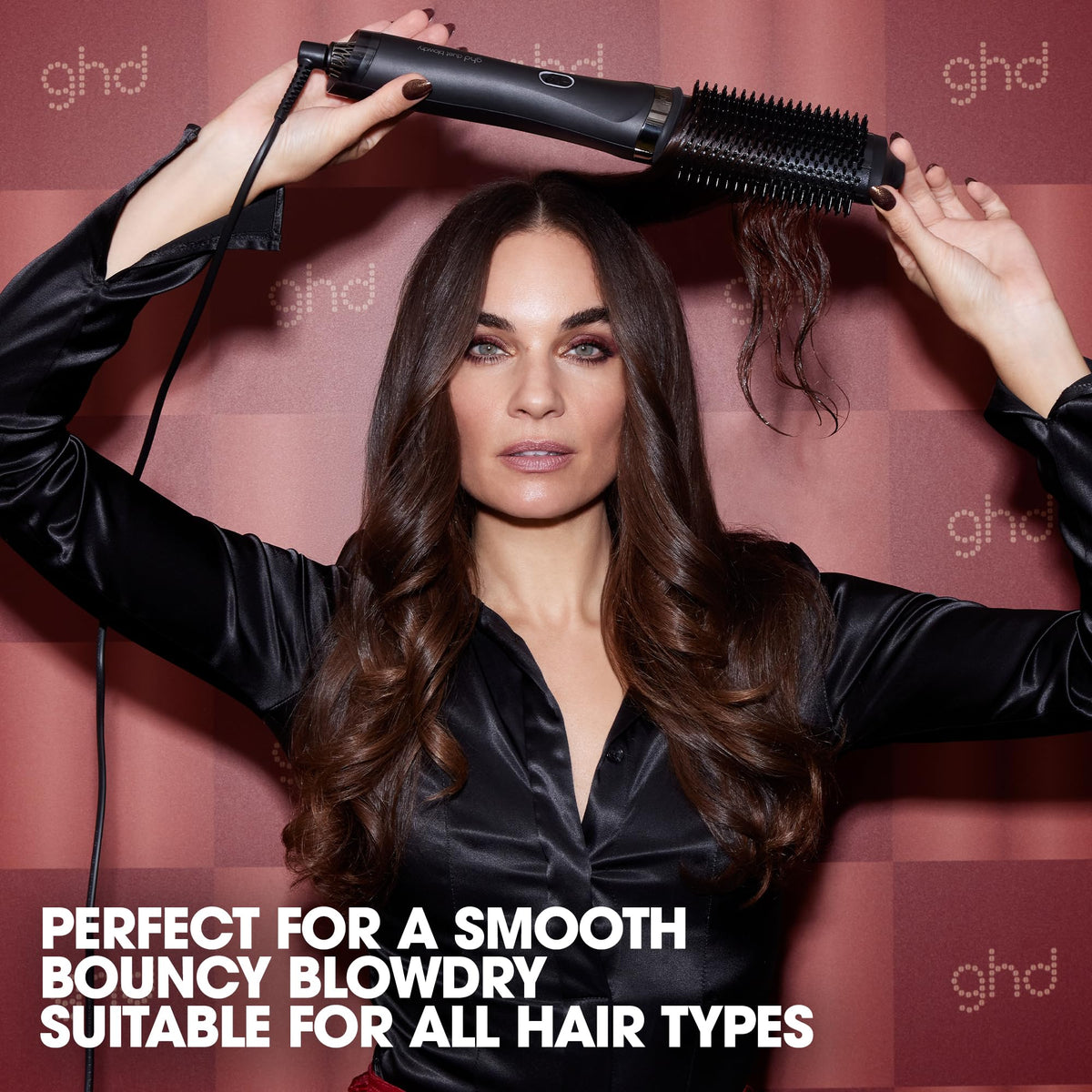 ghd Duet Blowdry 2-in-1 Hot Air Brush close-up of barrel and bristles