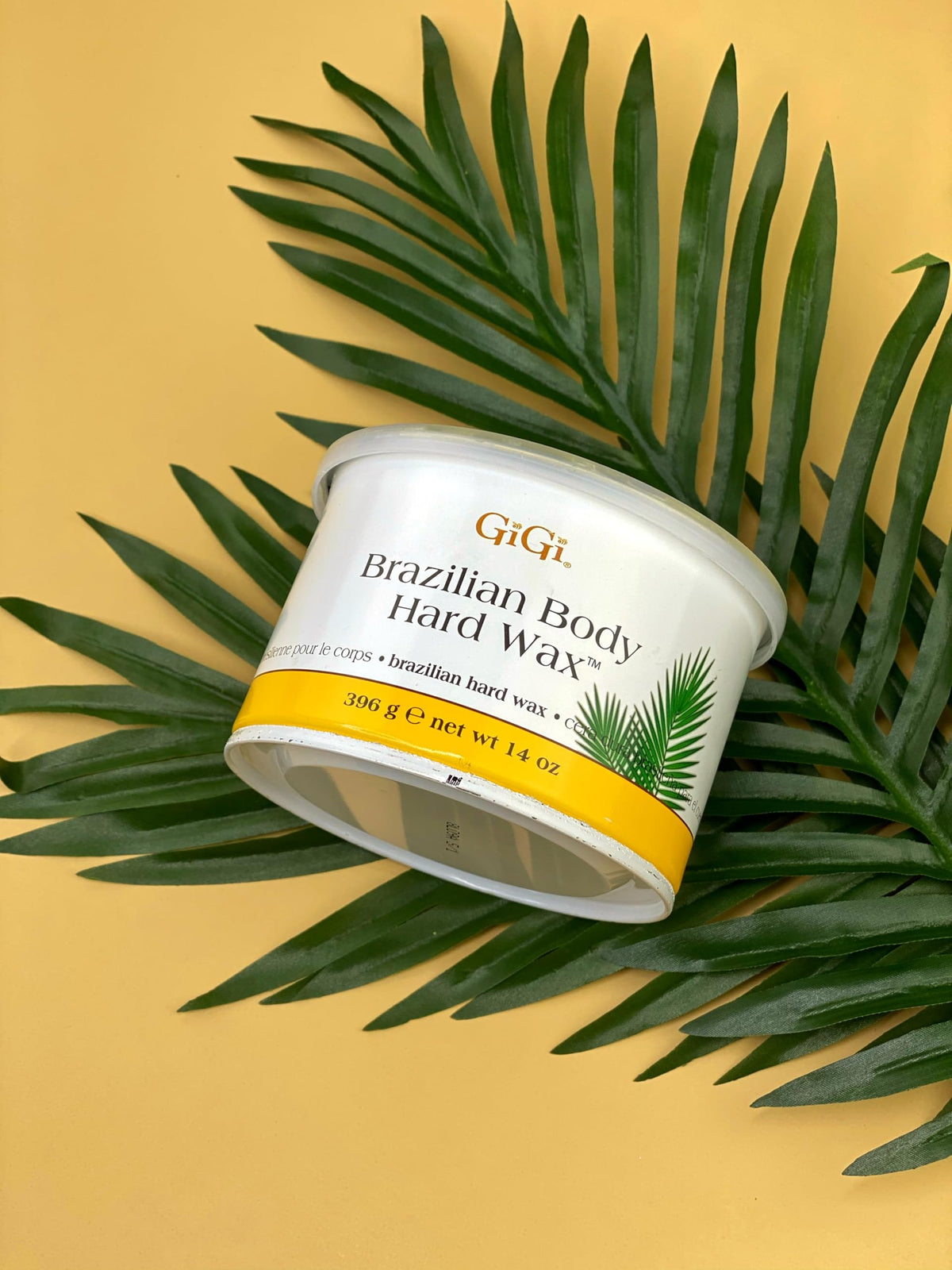 GIGI Brazilian Body Hard Wax with waxing accessories