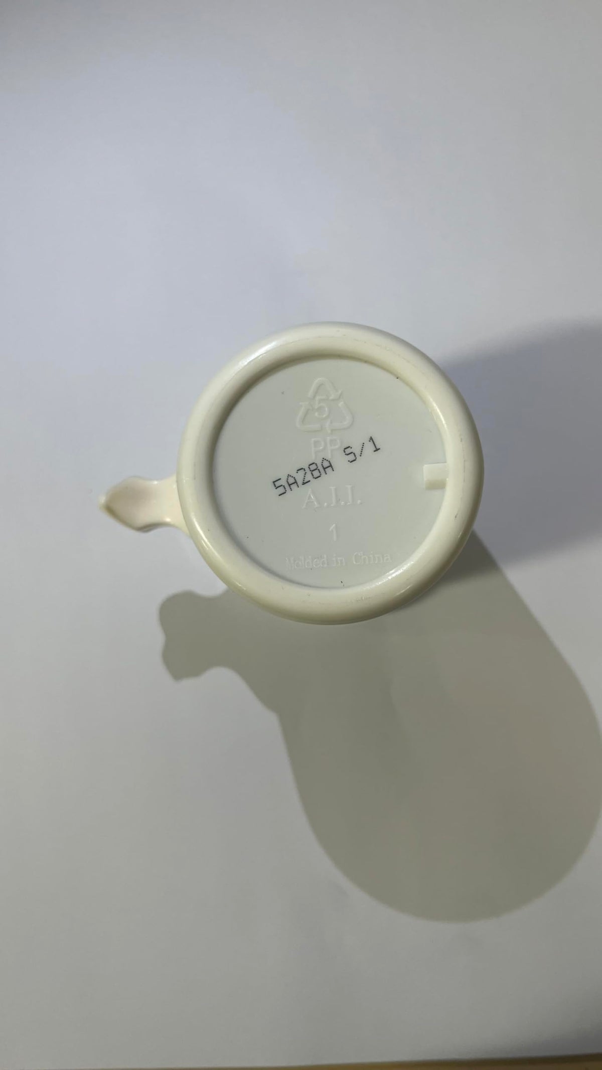 GIGI Hemp Wax Microwave 7.6 oz opened packaging