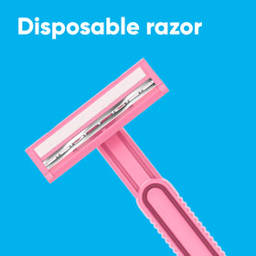 Gillette Venus Daisy Classic Disposable Razors with Lubrastrip detail