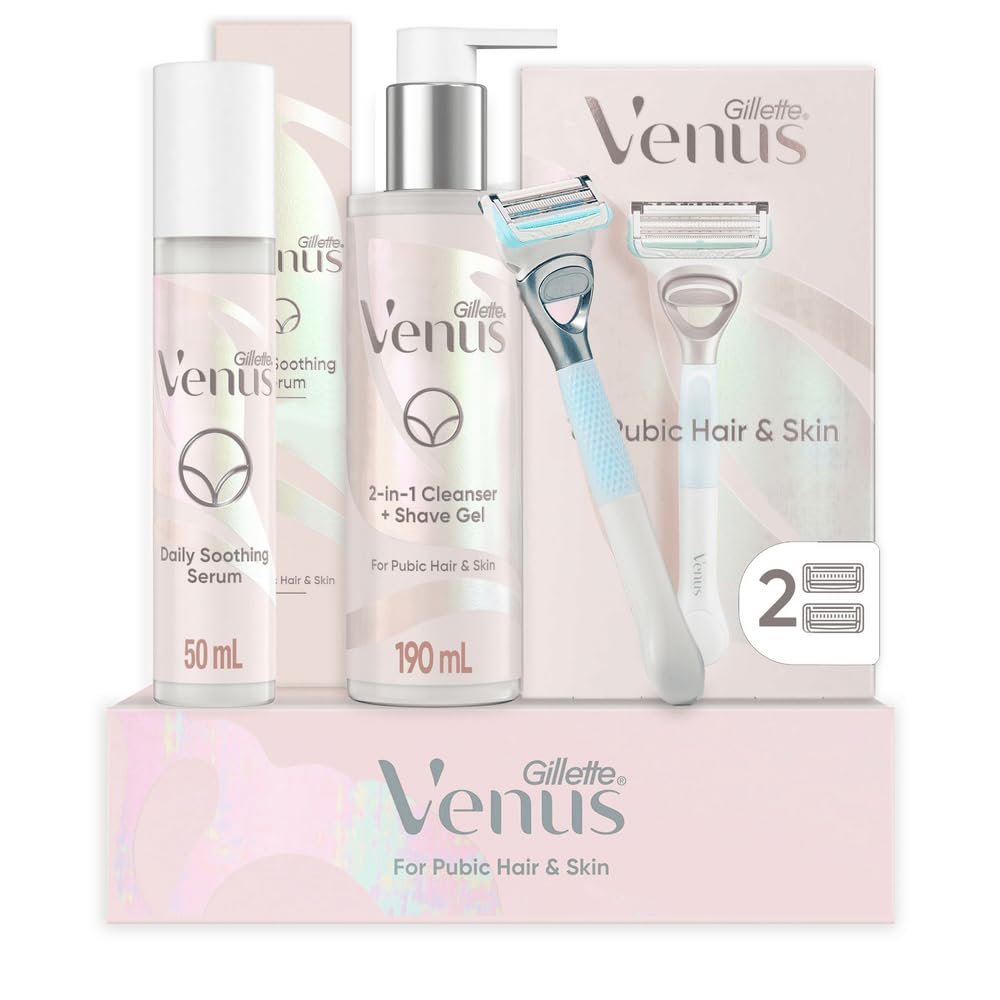 Gillette Venus razor handle with two blade refills