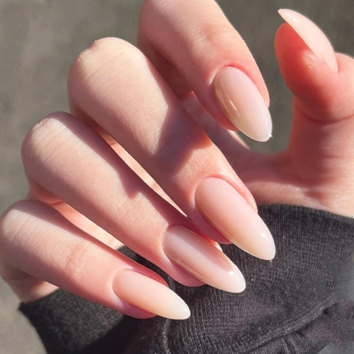 GLAMERMAID Nude Pink Press on Nails with mini file and cuticle stick