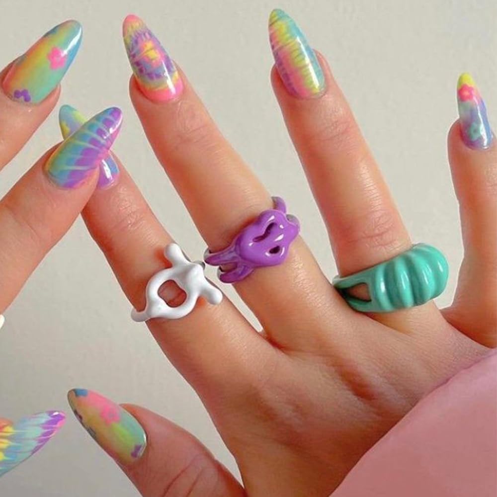 GLAMERMAID press on nails showing the medium almond stiletto shape