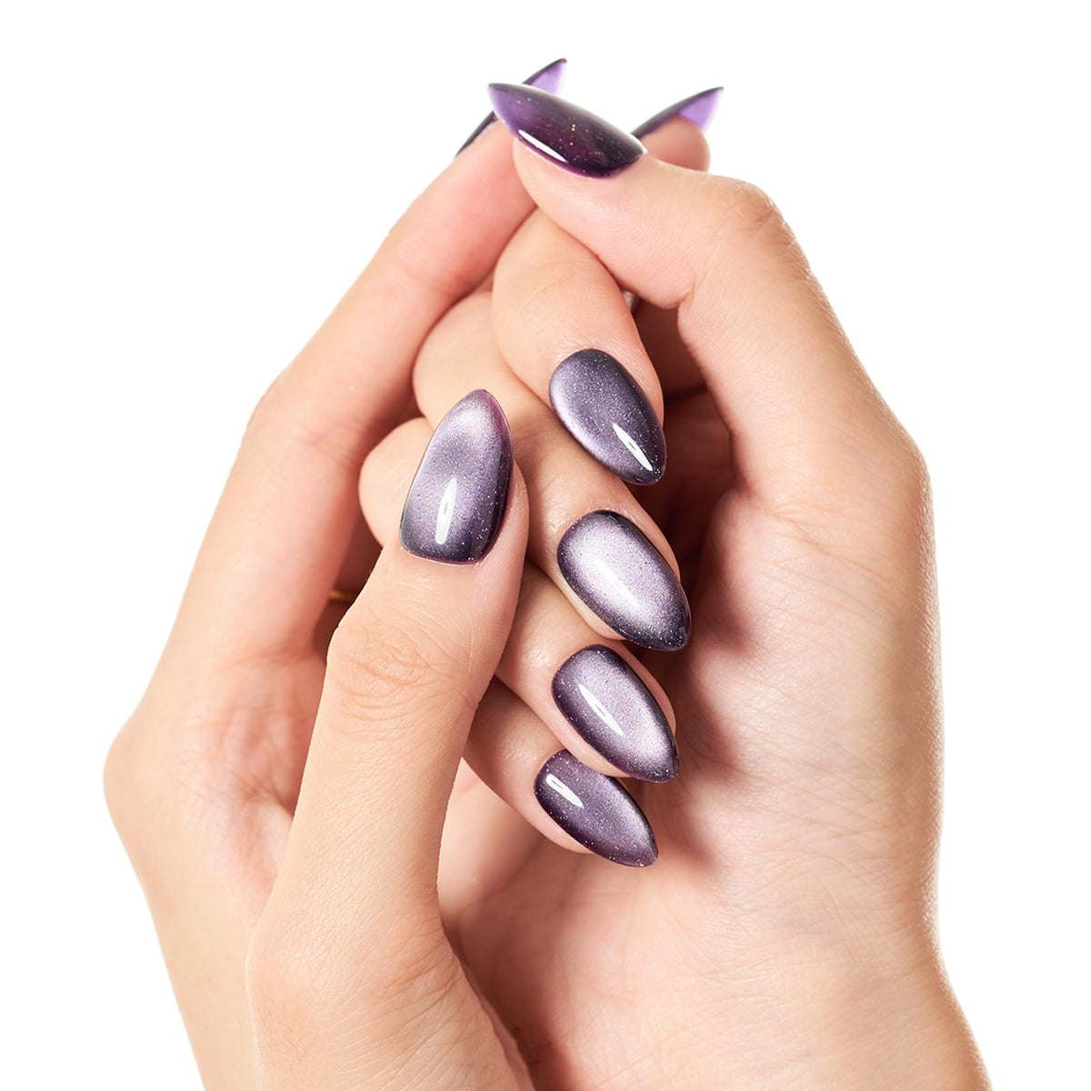 GLAMERMAID Purple Cat Eyes nails on a hand