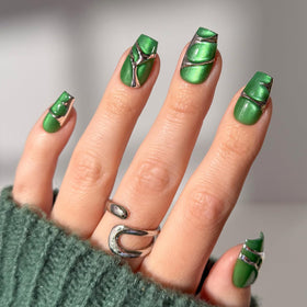 Glamnetic Harry Potter Slytherin Press On Nails set front view