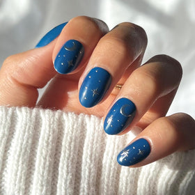 Glamnetic Luna Lovegood Press On Nails blue celestial design front view